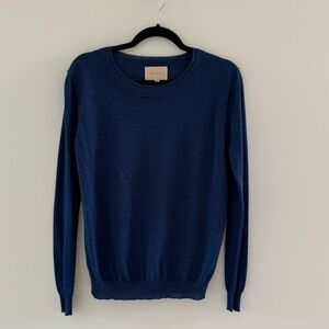 Francesca’s Blue Longsleeve Knit Sweater